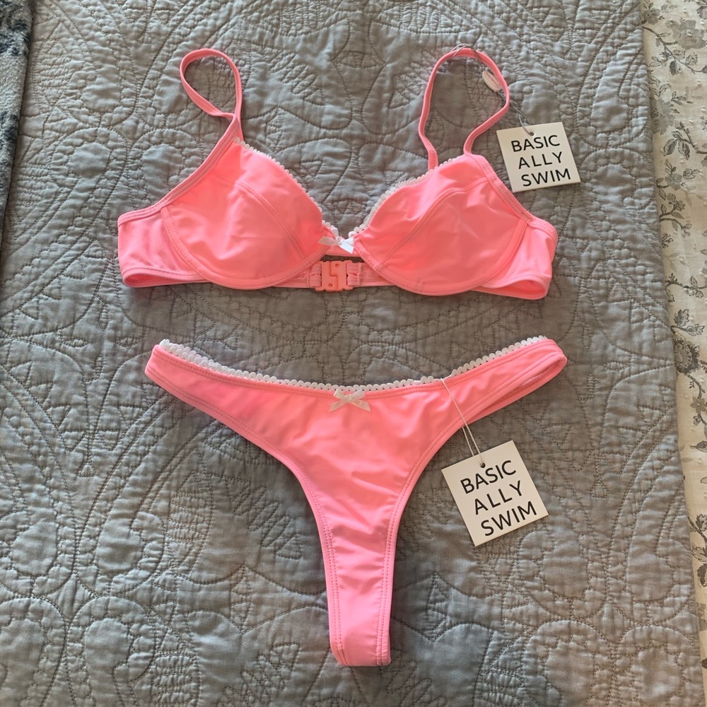 BASIC ALLY SWIM / BOUTINELA 💖